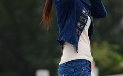 30岁丰满女人裸体毛茸茸